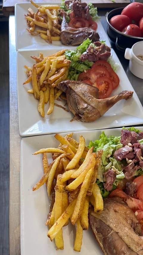 Cuisse de canard et frites Nay