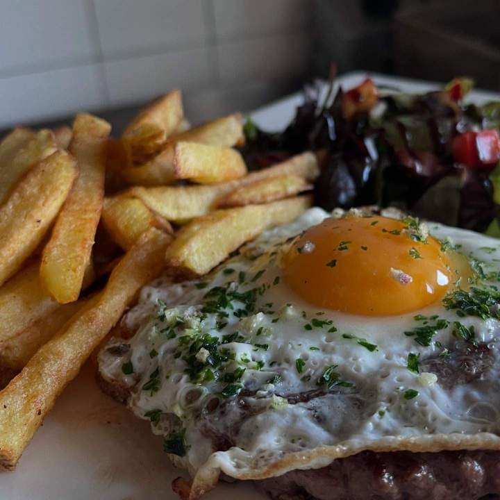Steak à cheval Nay