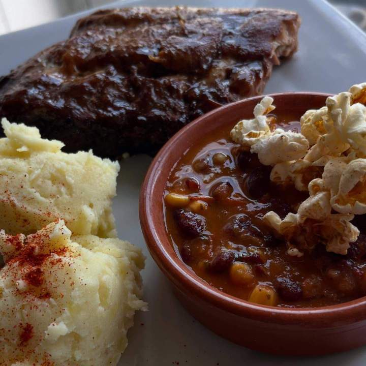 Viande fondante et accompagnements Nay